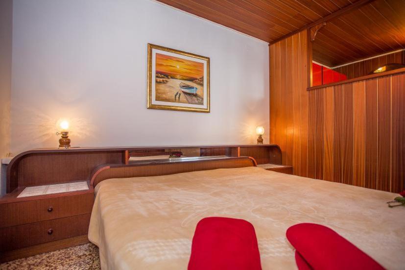 Vila Anita Sumartin Exteriér fotografie