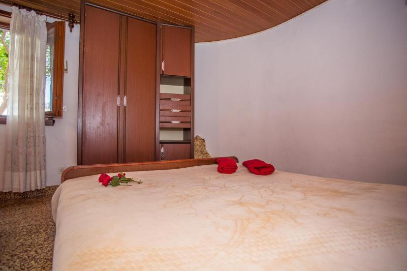 Vila Anita Sumartin Exteriér fotografie