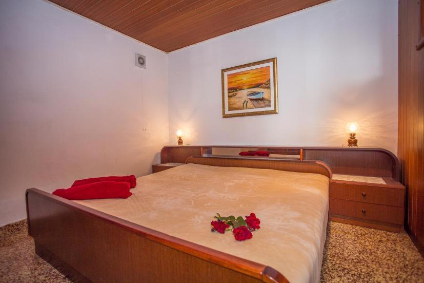 Vila Anita Sumartin Exteriér fotografie