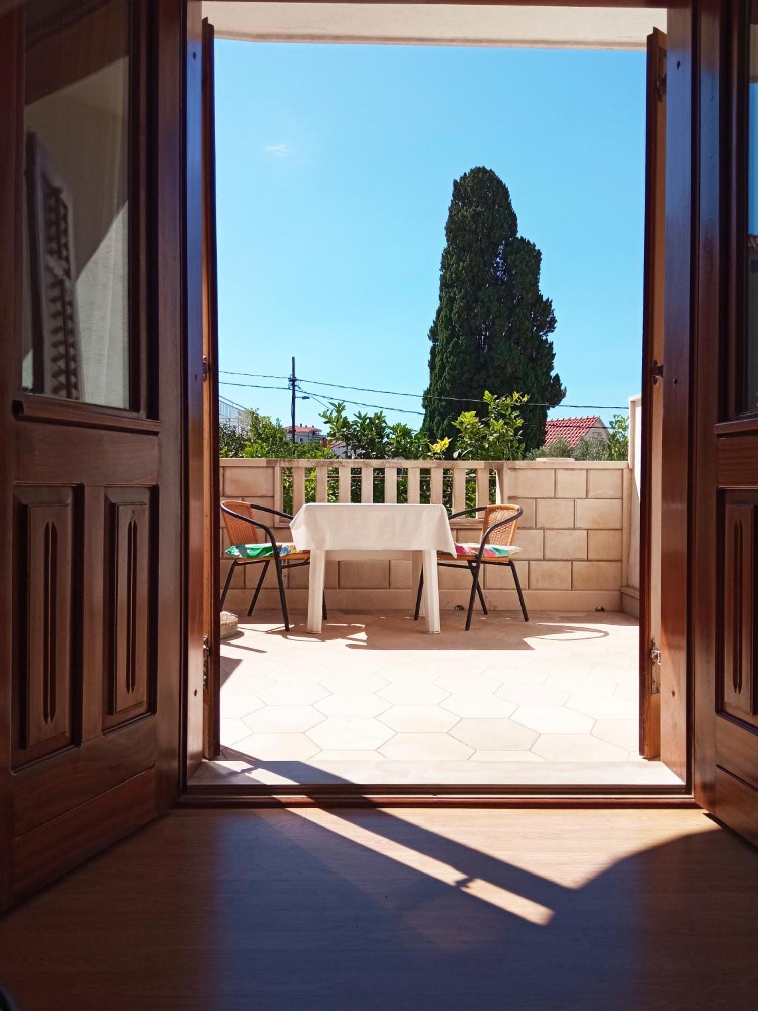 Vila Anita Sumartin Exteriér fotografie